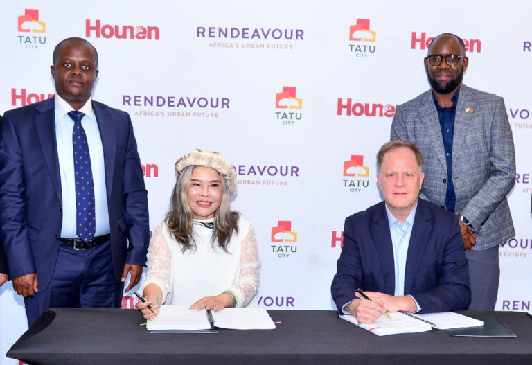 (l-r) John Mwendwa, CEO KenInvest, Lyu JuFang, Chairlady, Hounen, Preston Mendenhall, Group COO Rendeavour and Country Head Kenya, and Solomon Mahinda, Tatu City’s Executive Vice President during the signing ceremony of an agreement that will see Hounen develop a solar panel and solar cell manufacturing plant as well as mixed-use real estate in Tatu City.