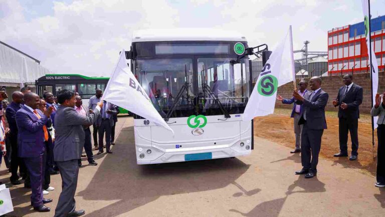 BasiGo CEO Jit Bhattacharya and Cabinet Secretary Lee Kinyanjui flag off a locally assembled King Long electric bus at KVM’s Thika facility.