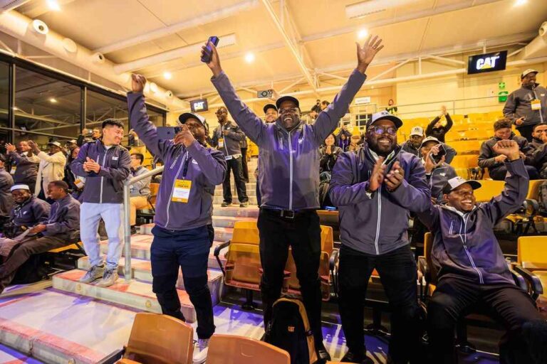 Strengthening Capabilities Across Africa: Mantrac at Caterpillar’s Centennial in Málaga Kenyan CAT Excavator winners at Caterpillar Centennial in Málaga