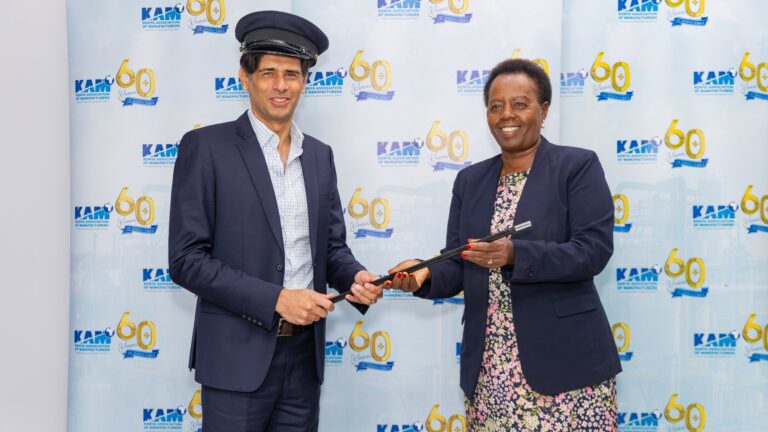 Hitesh Mediratta and Jane Karuku at KAM Chairperson handover ceremony
