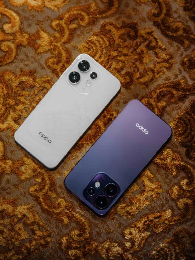 OPPO Reno16 Series phones in Pop White and Twilight Violet lie back up on a patterned surface